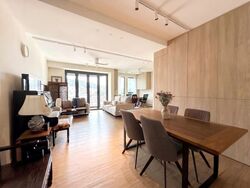 Hilltop Grove (D23), Condominium #588301011